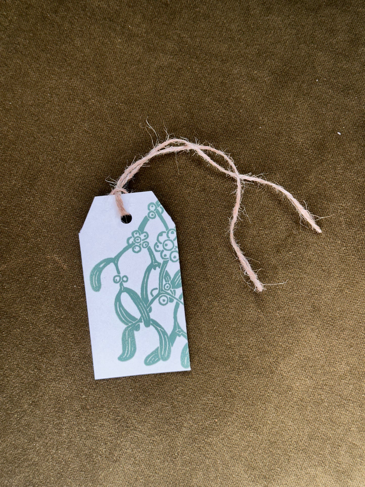 Mistletoe Lino Printed Gift Tag