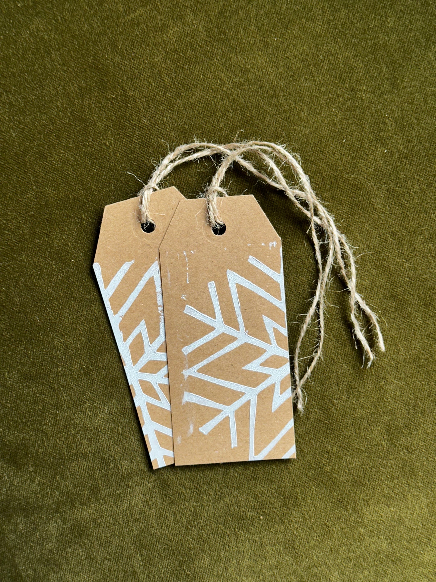 Snowflake Lino Printed Gift Tag